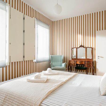 Apartment Carmo Lisboa Εξωτερικό φωτογραφία
